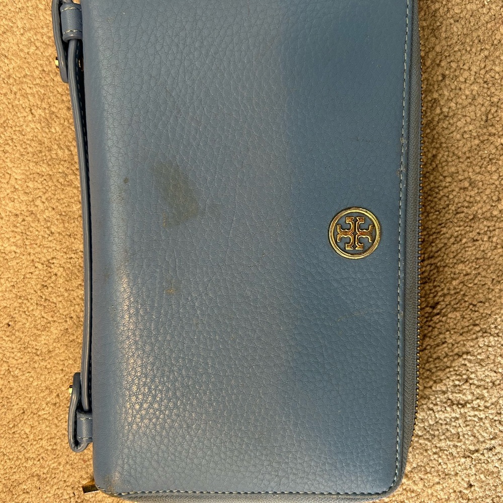 Tory Burch Blue Leather clutch